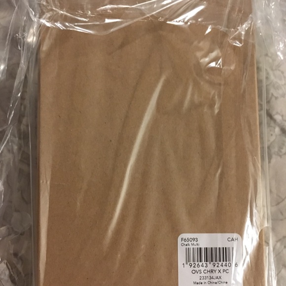 Coach Oversized Cherry X F65093 - Picture 3 of 5